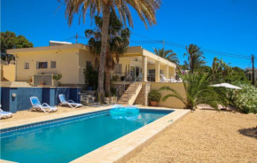 Nice home in El Campello w/ Outdoor swimming pool, Outdoor swimming pool and 5 Bedrooms